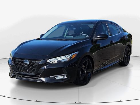 Used 2023 Nissan Sentra SR w/ Midnight Edition Package FWD image 11