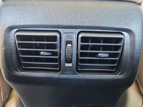 Used 2022 Toyota 4Runner SR5 Premium image 22