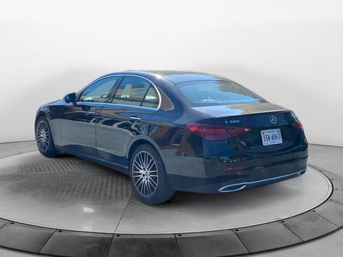 Used 2025 Mercedes-Benz C 300 4MATIC Sedan image 5