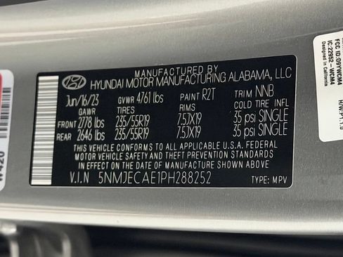 Certified 2023 Hyundai Tucson Limited AWD/4WD image 27