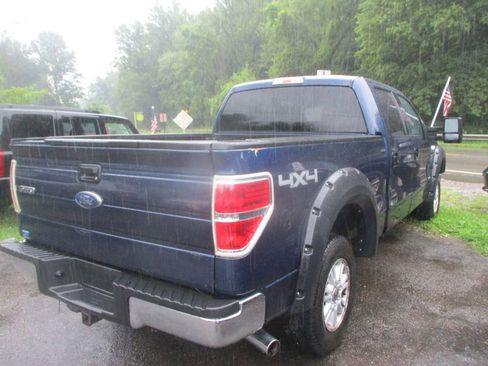 Used 2013 Ford F150 XLT w/ Mid Equipment Group image 2