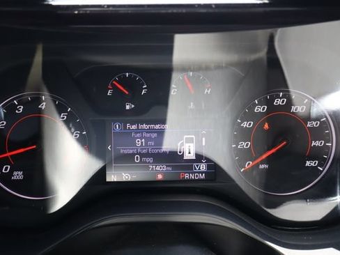 Used 2022 Chevrolet Camaro LT RWD image 10
