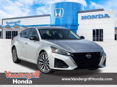Used 2024 Nissan Altima 2.5 SV