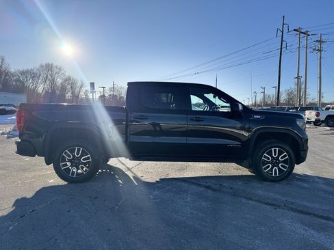Used 2024 GMC Sierra 1500 AT4 w/ AT4 Premium Package image 7