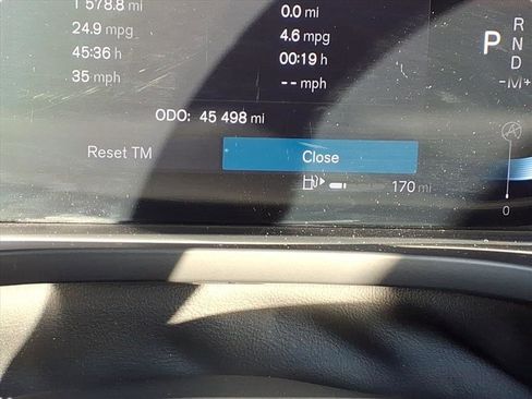 Used 2023 Volvo XC60 B5 Plus w/ Climate Package image 25