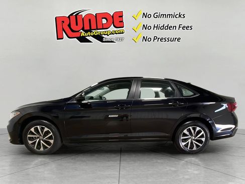 Used 2025 Volkswagen Jetta S FWD image 4