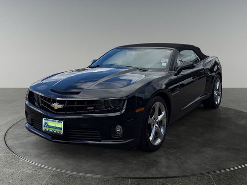Used 2013 Chevrolet Camaro SS w/ RS Package RWD image 4