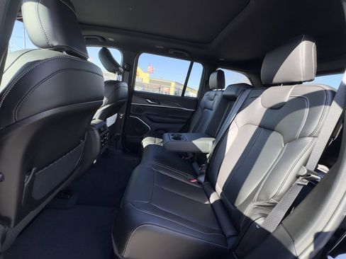 New 2026 Jeep Grand Cherokee Limited w/ Limited Altitude Package image 13