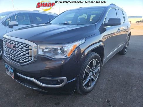Used 2017 GMC Acadia Denali w/ Technology Package image 1