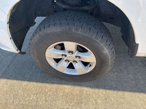 Used 2017 RAM 1500 Express image 20