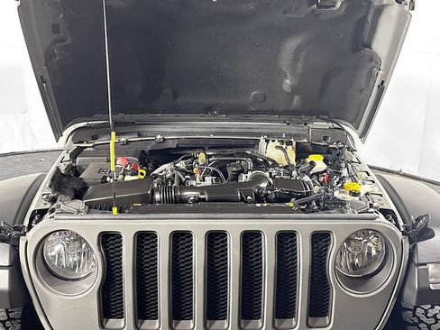 Used 2022 Jeep Wrangler Unlimited Rubicon AWD/4WD image 21