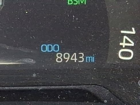 Used 2025 Toyota RAV4 XLE image 20