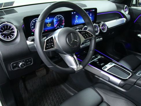 Certified 2026 Mercedes-Benz GLB 250 4MATIC image 6