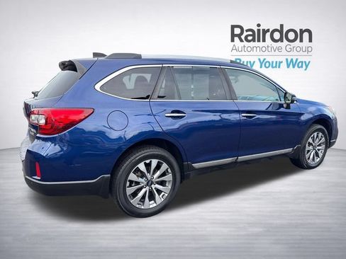 Used 2017 Subaru Outback 2.5i Touring w/ Popular Package #5A AWD/4WD image 7