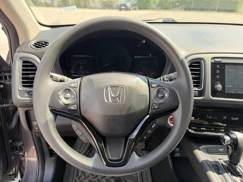 Used 2021 Honda HR-V EX image 12