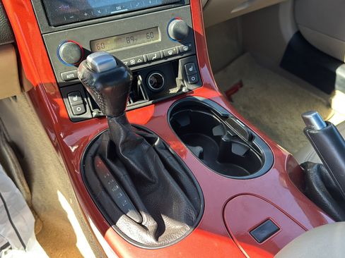 Used 2005 Chevrolet Corvette Coupe w/ Preferred Equipment Group RWD image 22