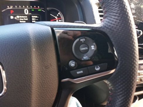 Used 2025 Honda Passport Black Edition image 20