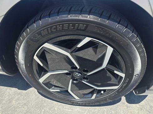 Used 2024 Hyundai Ioniq 5 Limited RWD image 9