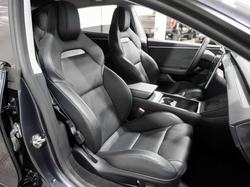 Used 2024 Tesla Model 3 Performance AWD/4WD image 23