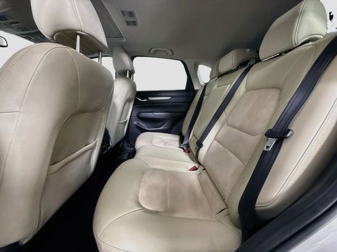 Used 2018 MAZDA CX-5 Touring w/ Preferred Equipment Package FWD image 25