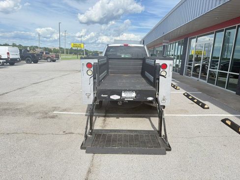 Used 2019 Ford F250 XL image 6