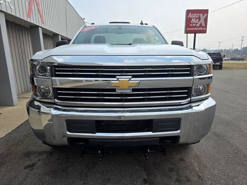 Used 2016 Chevrolet Silverado 2500 W/T w/ WT Convenience Package AWD/4WD image 3