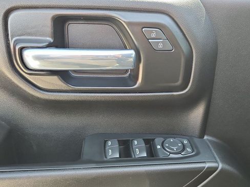 Used 2021 Chevrolet Silverado 1500 Custom RWD image 22