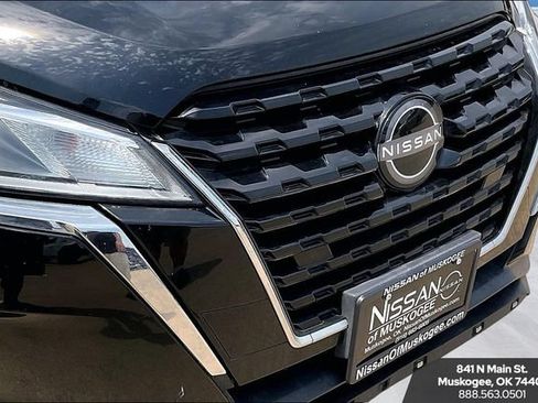 Used 2024 Nissan Kicks SV FWD image 30