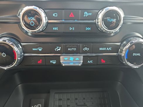 New 2025 Ford F150 XLT w/ Equipment Group 302A MID image 28