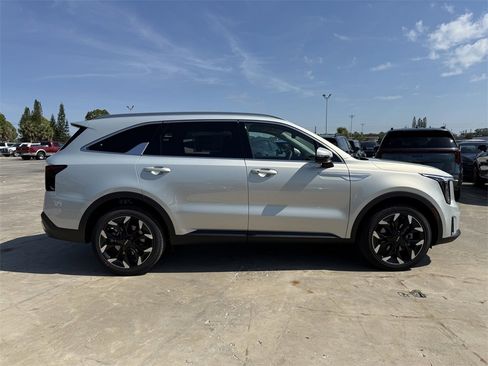 New 2026 Kia Sorento EX w/ EX Premium Package image 9