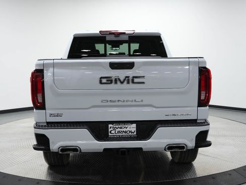 New 2026 GMC Sierra 1500 Denali Ultimate AWD/4WD image 9