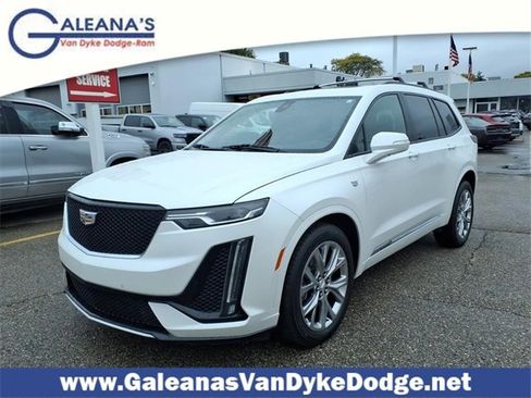 Used 2020 Cadillac XT6 Sport image 1