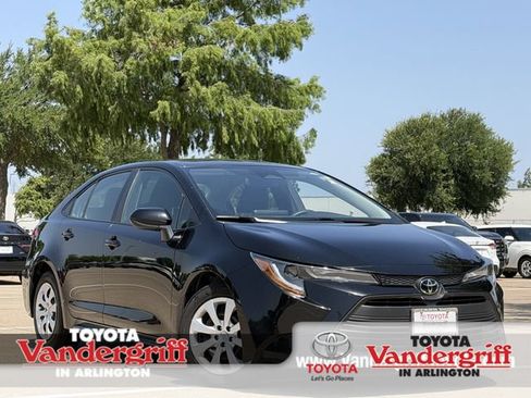 Used 2023 Toyota Corolla LE FWD image 1