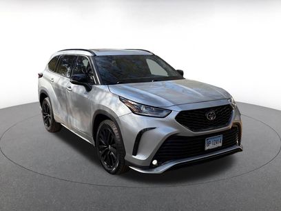 Used 2024 Toyota Highlander XSE