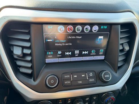 Used 2019 GMC Acadia SLT w/ LPO, Floor Liner Package AWD/4WD image 19