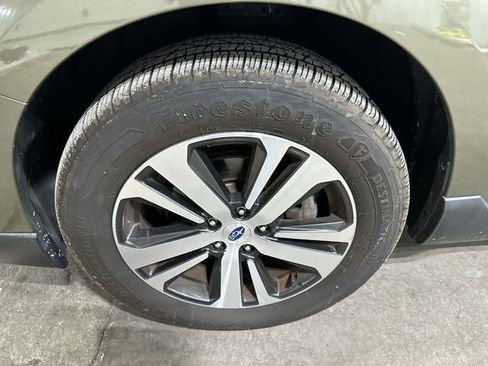 Used 2019 Subaru Outback 3.6R Limited image 23
