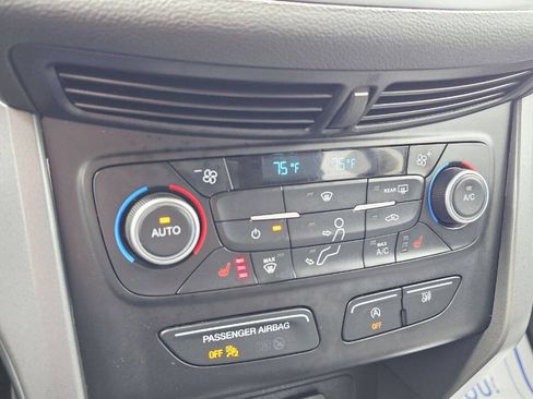 Used 2018 Ford Escape SE AWD/4WD image 19