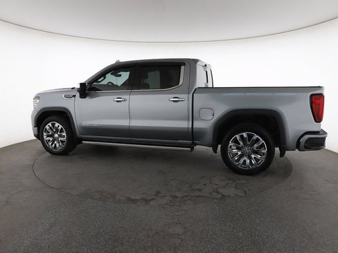 Used 2024 GMC Sierra 1500 Denali w/ Denali Reserve Package AWD/4WD image 8
