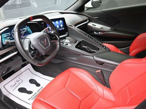 Used 2023 Chevrolet Corvette Stingray Convertible w/ Chrome Exterior Badge Package RWD image 17