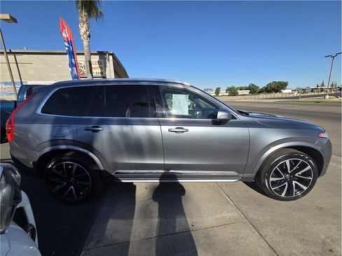 Used 2018 Volvo XC90 T6 Inscription w/ Convenience Package AWD/4WD image 4