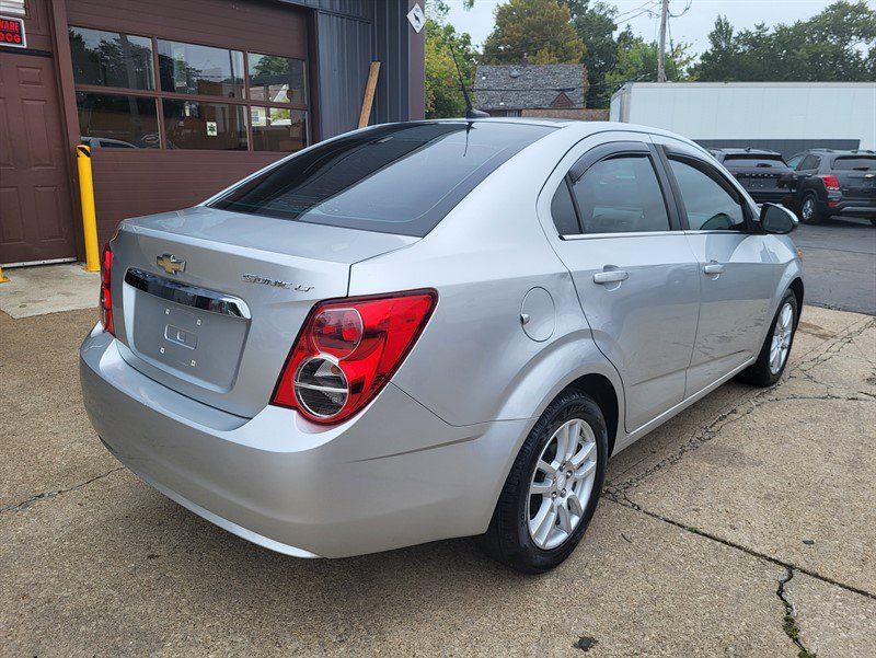 Used 2013 Chevrolet Sonic LT w/ Wheels and Fog Lamp Package FWD image 6