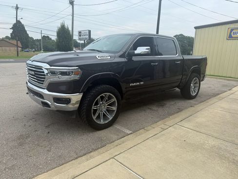 Used 2019 RAM 1500 Limited AWD/4WD image 4
