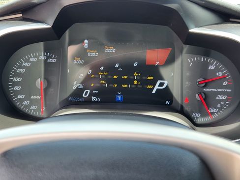 Used 2016 Chevrolet Corvette Stingray Convertible w/ 2LT Preferred Equipment Group RWD image 15