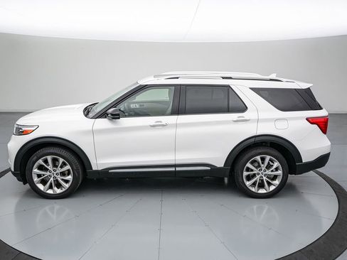 Certified 2023 Ford Explorer Platinum w/ Technology Package image 7