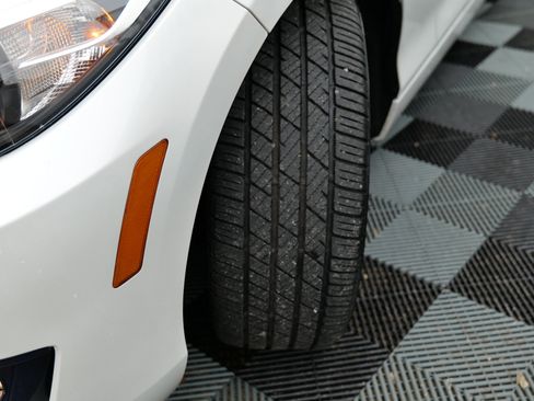 Used 2017 BMW 230i xDrive Convertible image 82