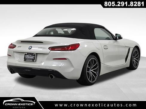 Used 2022 BMW Z4 sDrive30i w/ Driving Assistance Package RWD image 15