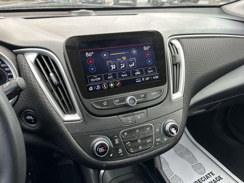 Used 2024 Chevrolet Malibu LT w/ Midnight Edition image 18