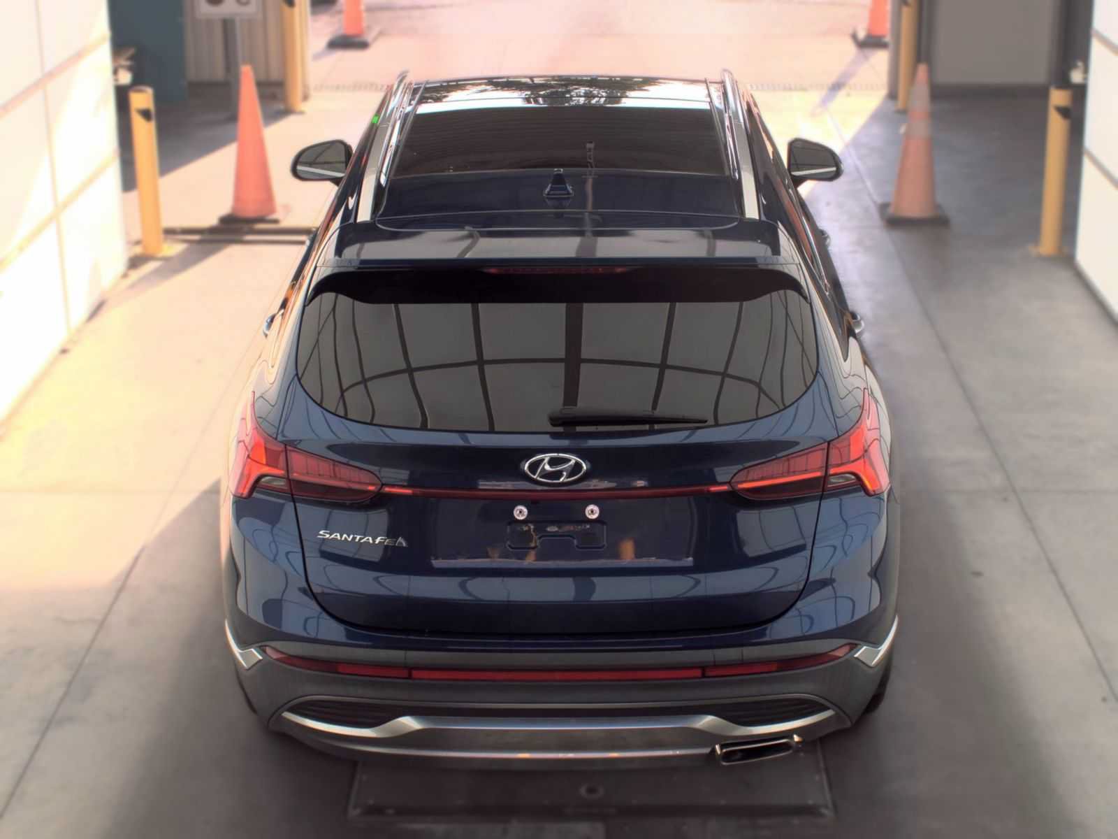 Used 2023 Hyundai Santa Fe SEL w/ Premium Package FWD image 7