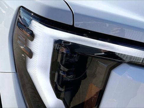 New 2026 GMC Sierra 2500 AT4X image 35