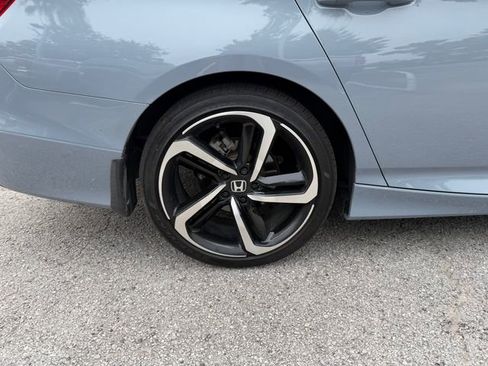 Used 2022 Honda Accord Sport image 7